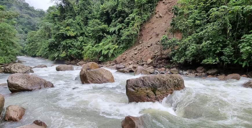 2 Días de Aventura Extrema: Rafting en Río Tenorio Class III & IV & Cucaracho Class IV & IV+