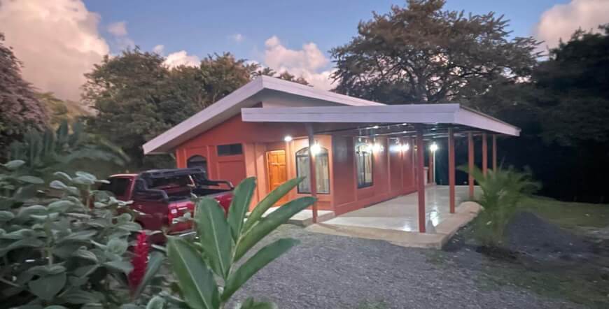 Luna’s House - Natural Charm and Comfort in the Heart of Guanacaste