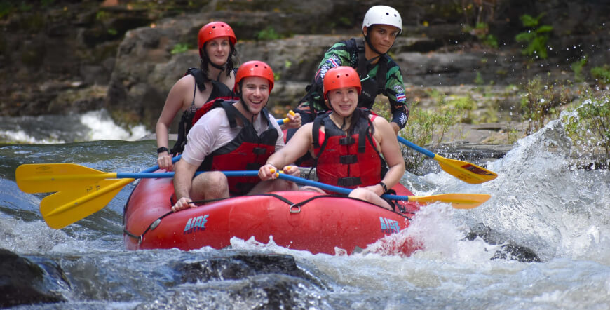 Rafting Class III & IV - Tenorio River
