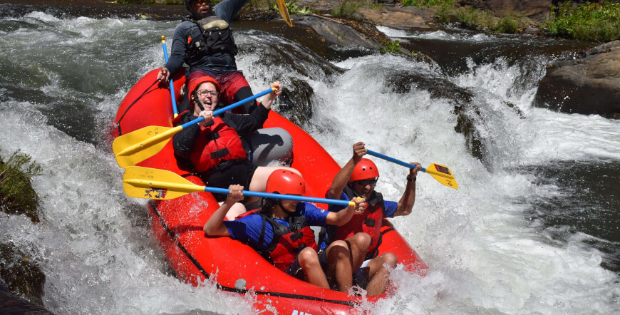 Guanacaste ⇆ Monteverde with Whitewater Rafting on the Tenorio River