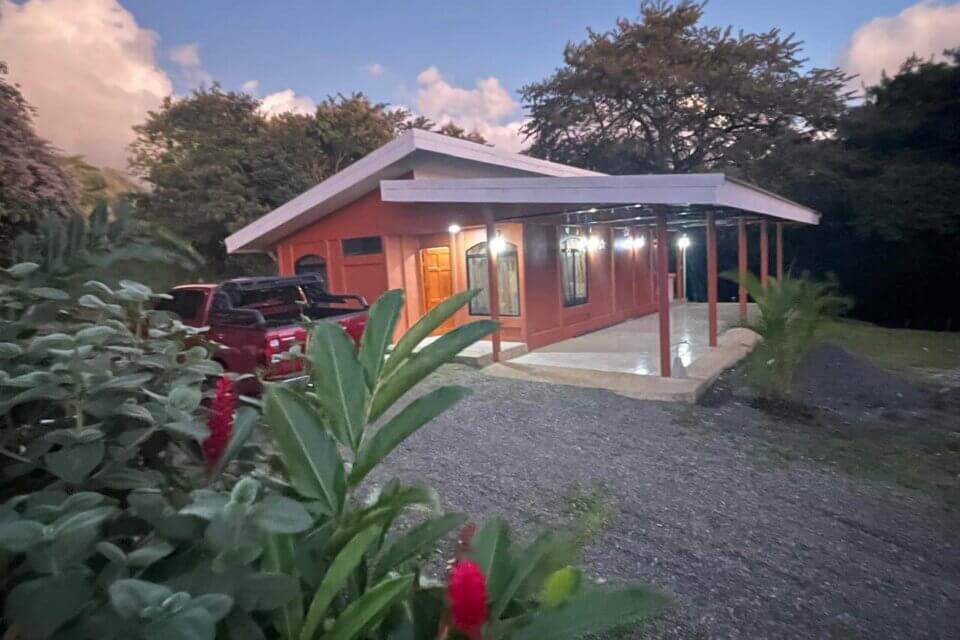 Casa Luz de Luna - Natural Charm and Comfort in the Heart of Guanacaste