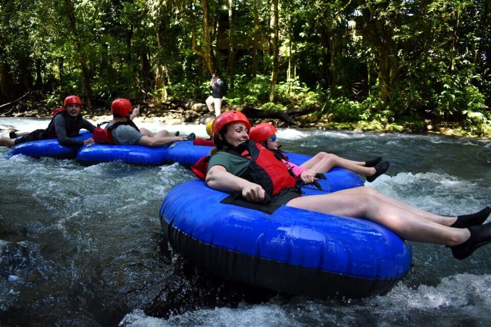 Tubing Rio Celeste